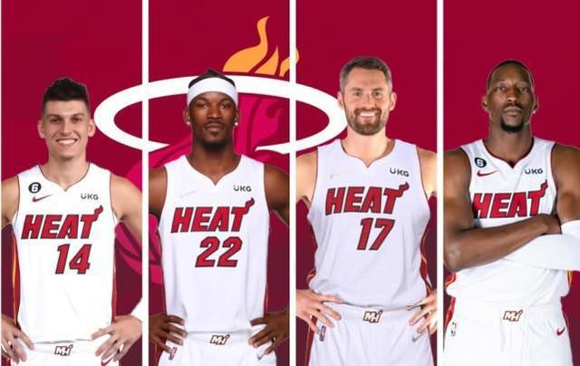 足球报：申花将利用今年最后两场亚冠来决定人员的去留（足球报：申花将以本年末两场亚冠检验阵容，敲定人员去留）