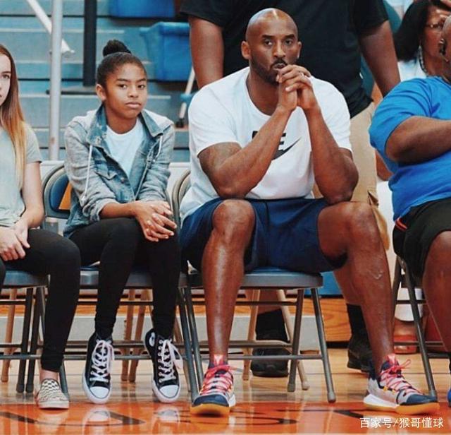 范戴克：萨拉赫？他马上要去踢非洲杯，对我们来说没什么变化（范戴克：萨拉赫将征战非洲杯，我们照常前进）