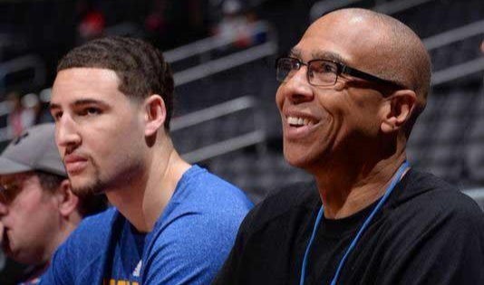 足球的魅力，就在不可预测（足球的魅力在于其变幻莫测）