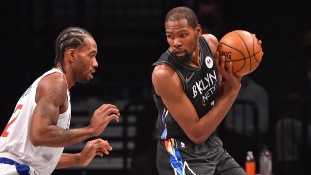 五连胜！中国冰壶男队“壶”力全开 锁定前三剑指米兰冬奥（五连胜！中国男子冰壶队势如破竹 稳居前三直指米兰冬奥）