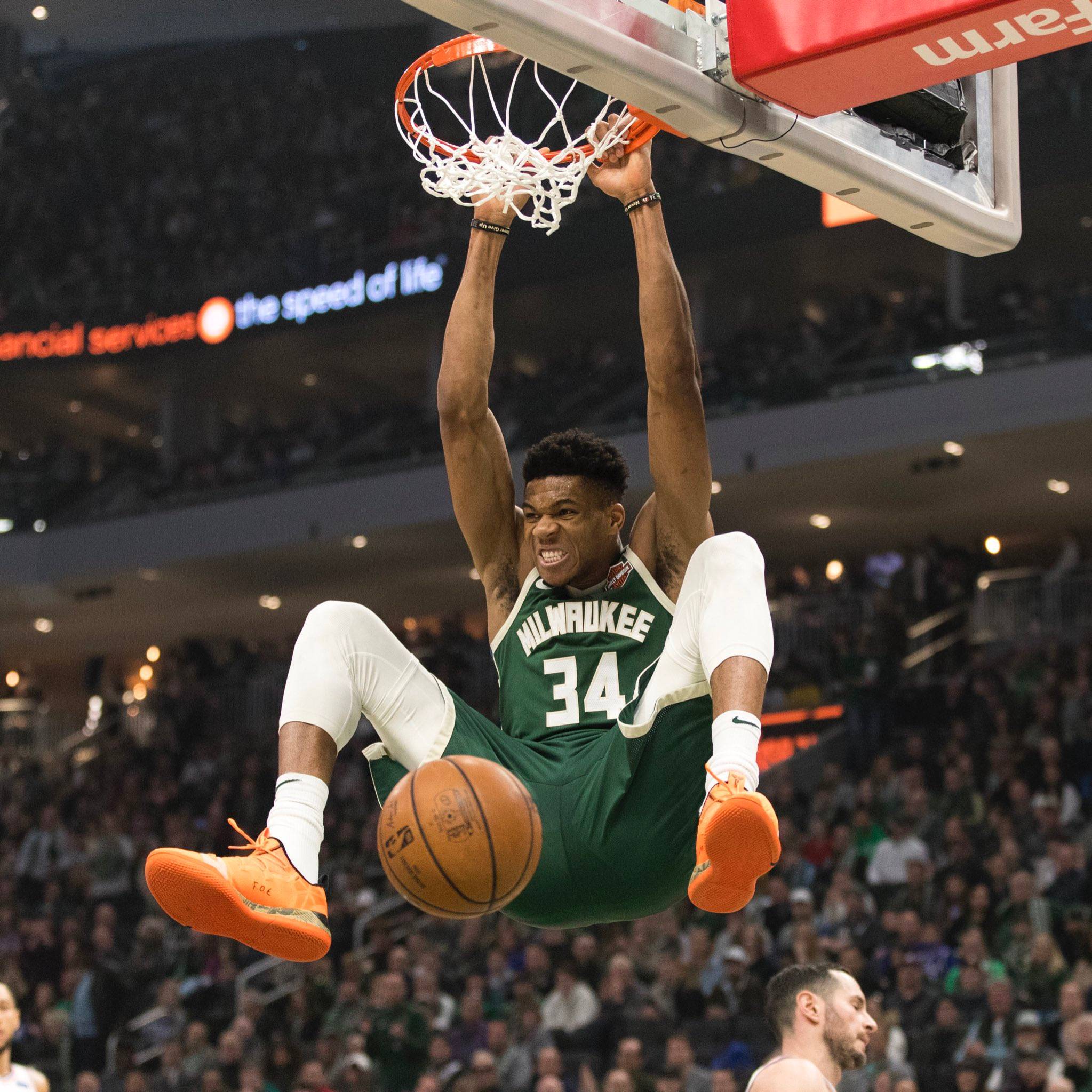 健康的蓝军队长 边后卫改踢后腰那就是真强 身价暴涨1500万欧（满血归来的蓝军队长转型后腰实力尽显，身价飙升1500万欧）